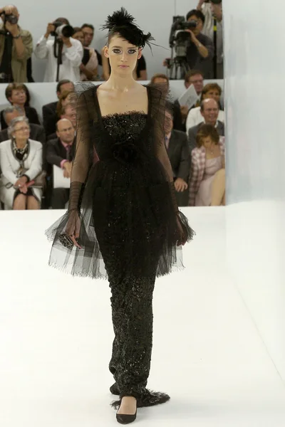 Look 64